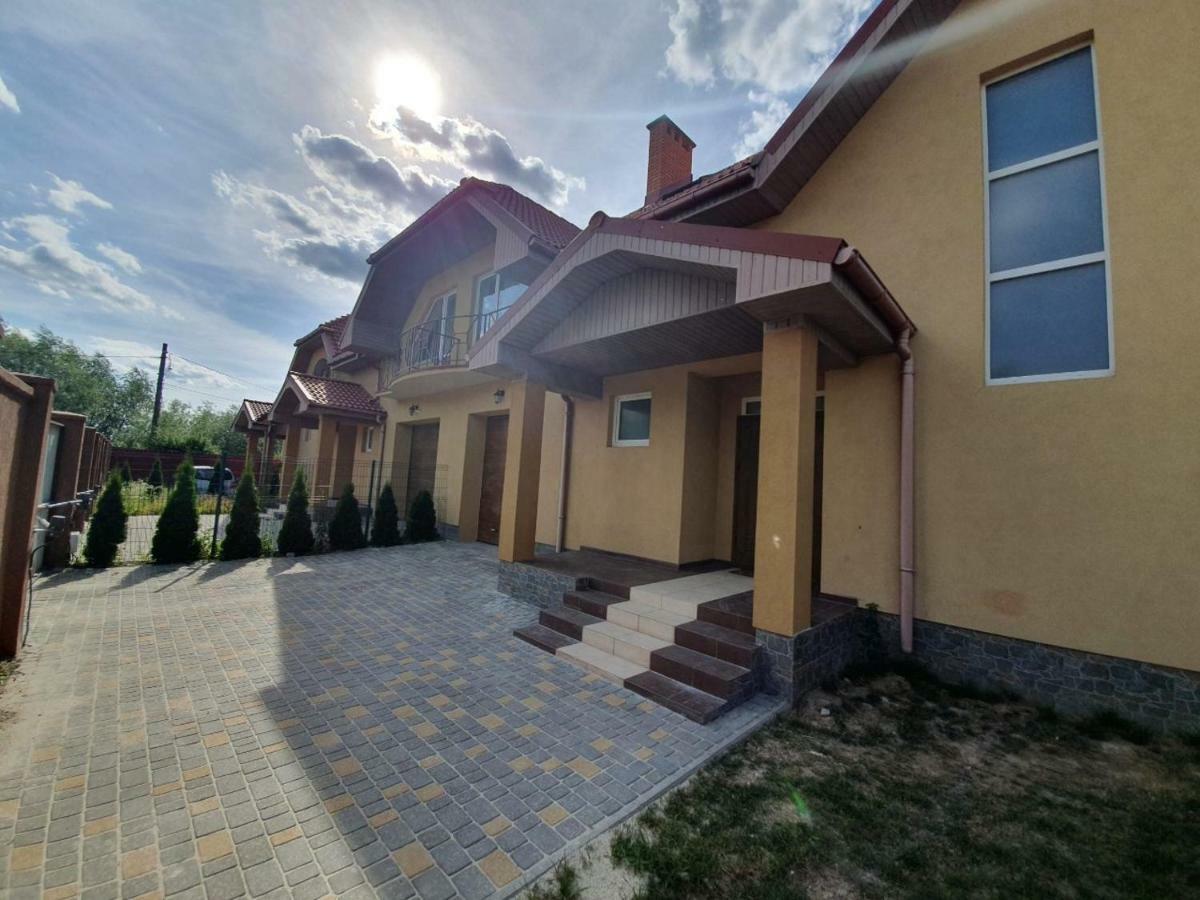 Апартаменты Премиум Класса На Гвардейской Użhorod Zewnętrze zdjęcie